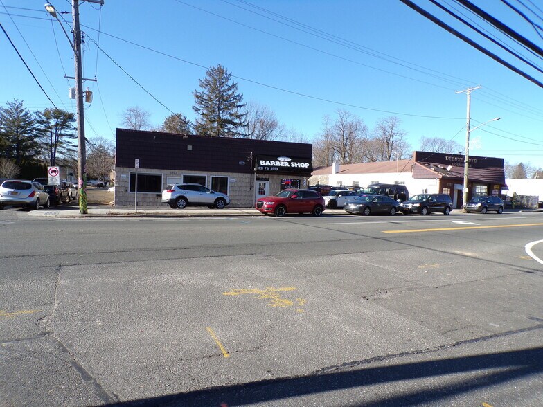 19691973 New York Ave, Huntington Station, NY 11746