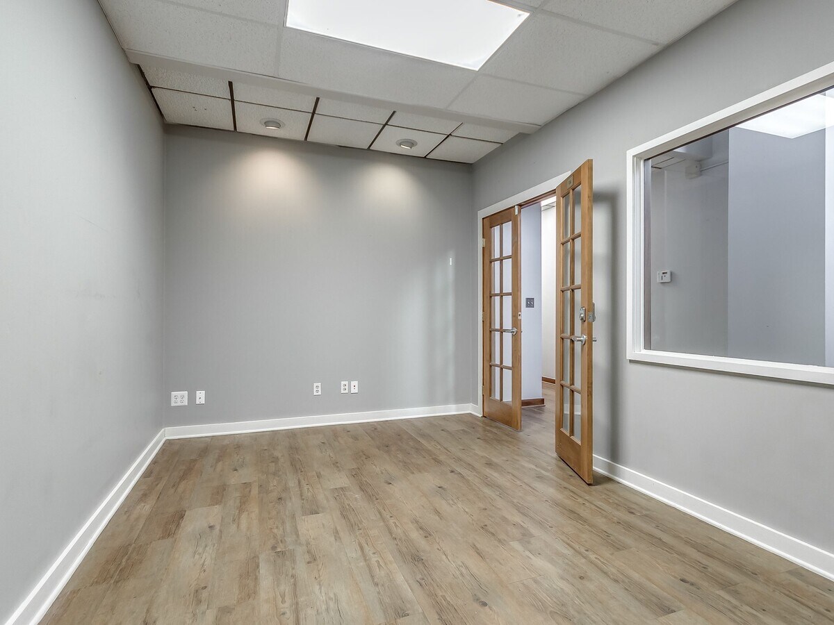 1019 Waterwood Pky, Edmond, OK 73034