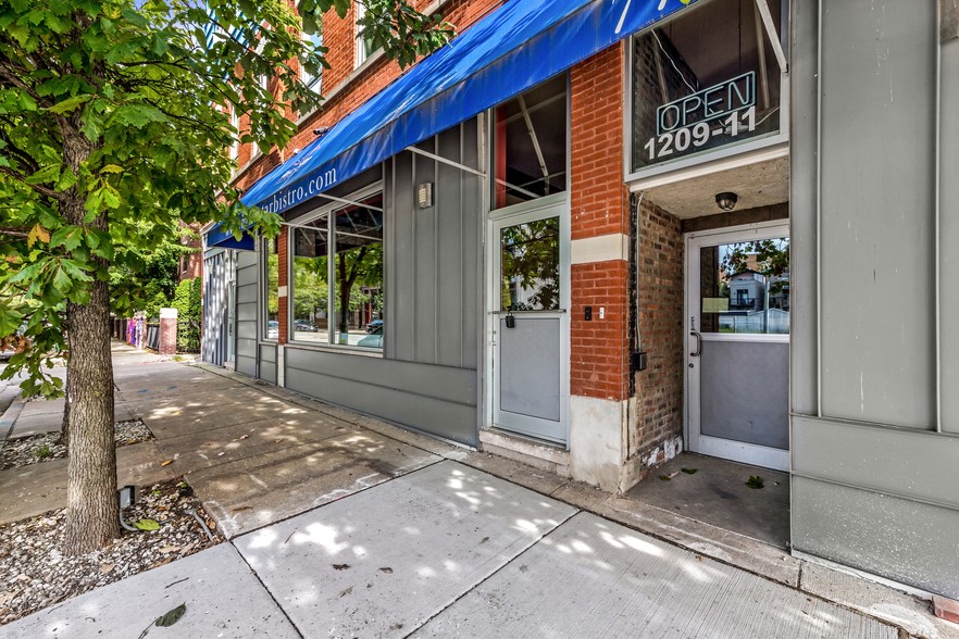 1209 N Noble St, Chicago, IL 60642 | LoopNet