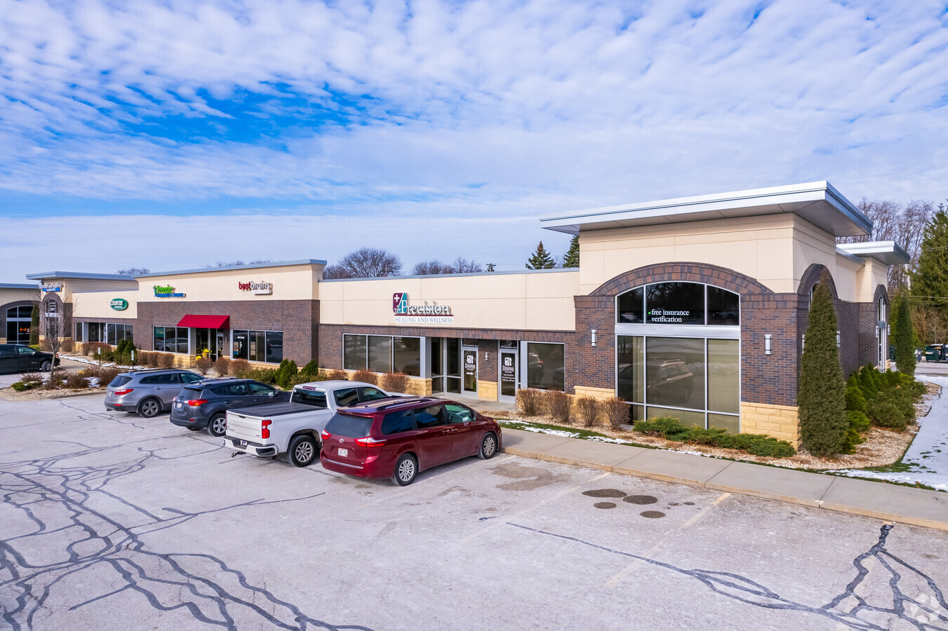 17040 W Greenfield Ave, Brookfield, WI 53005 - Office/Medical for Lease ...