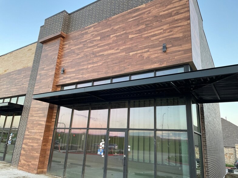 2826 State 121 Hwy, Lewisville, TX for lease - Building Photo - Image 3 of 12