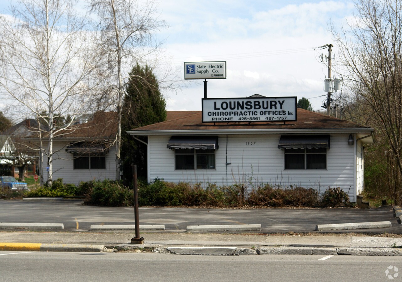 1307 Mercer St, Princeton, WV 24740