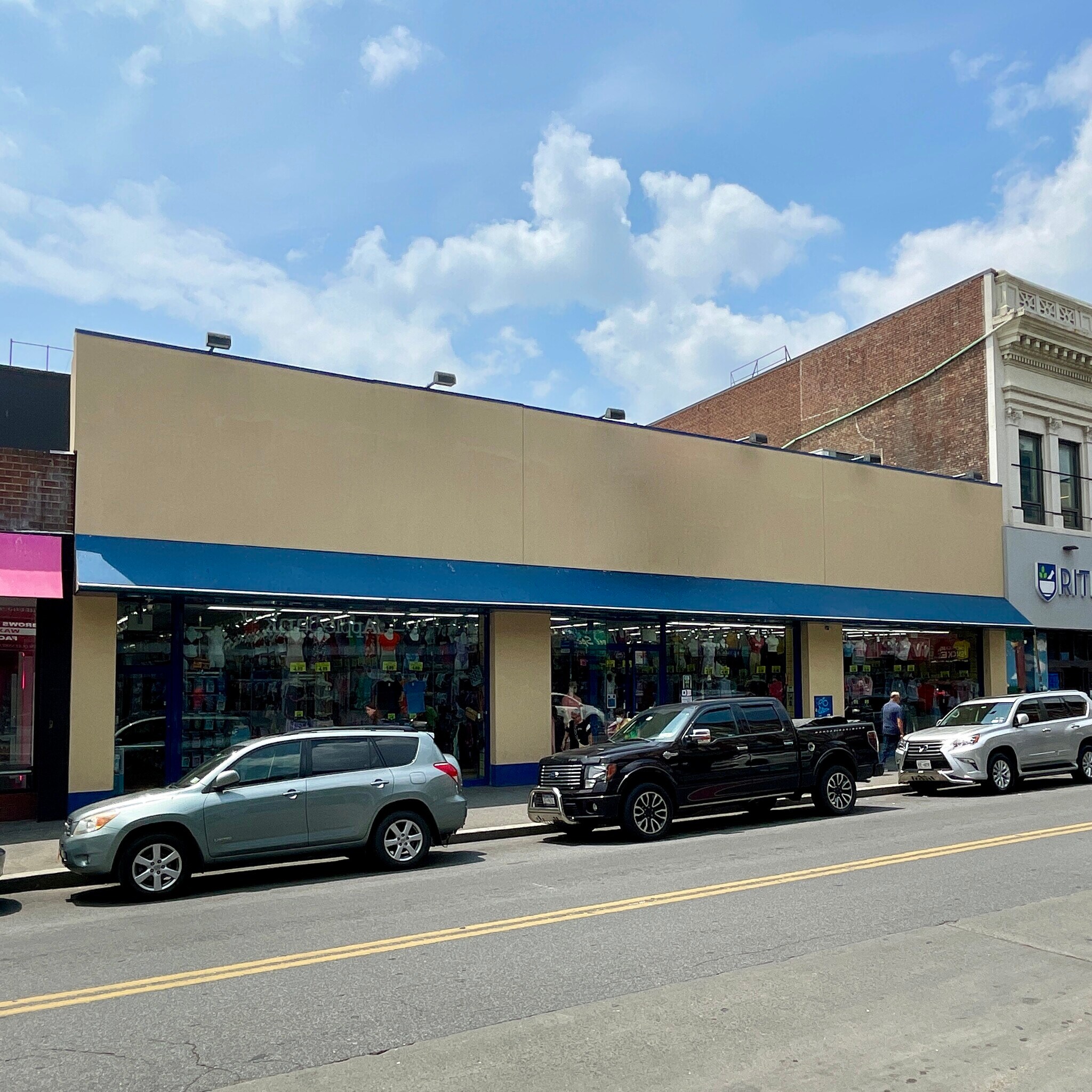 777 Manhattan Ave, Brooklyn, NY for sale Building Photo- Image 1 of 1