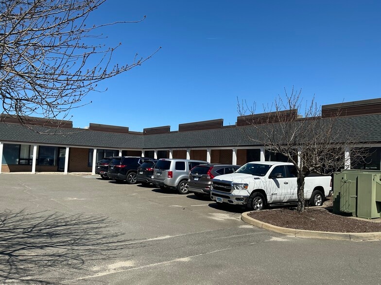 2 Lakewood Rd, Waterbury, CT for lease - Building Photo - Image 3 of 10