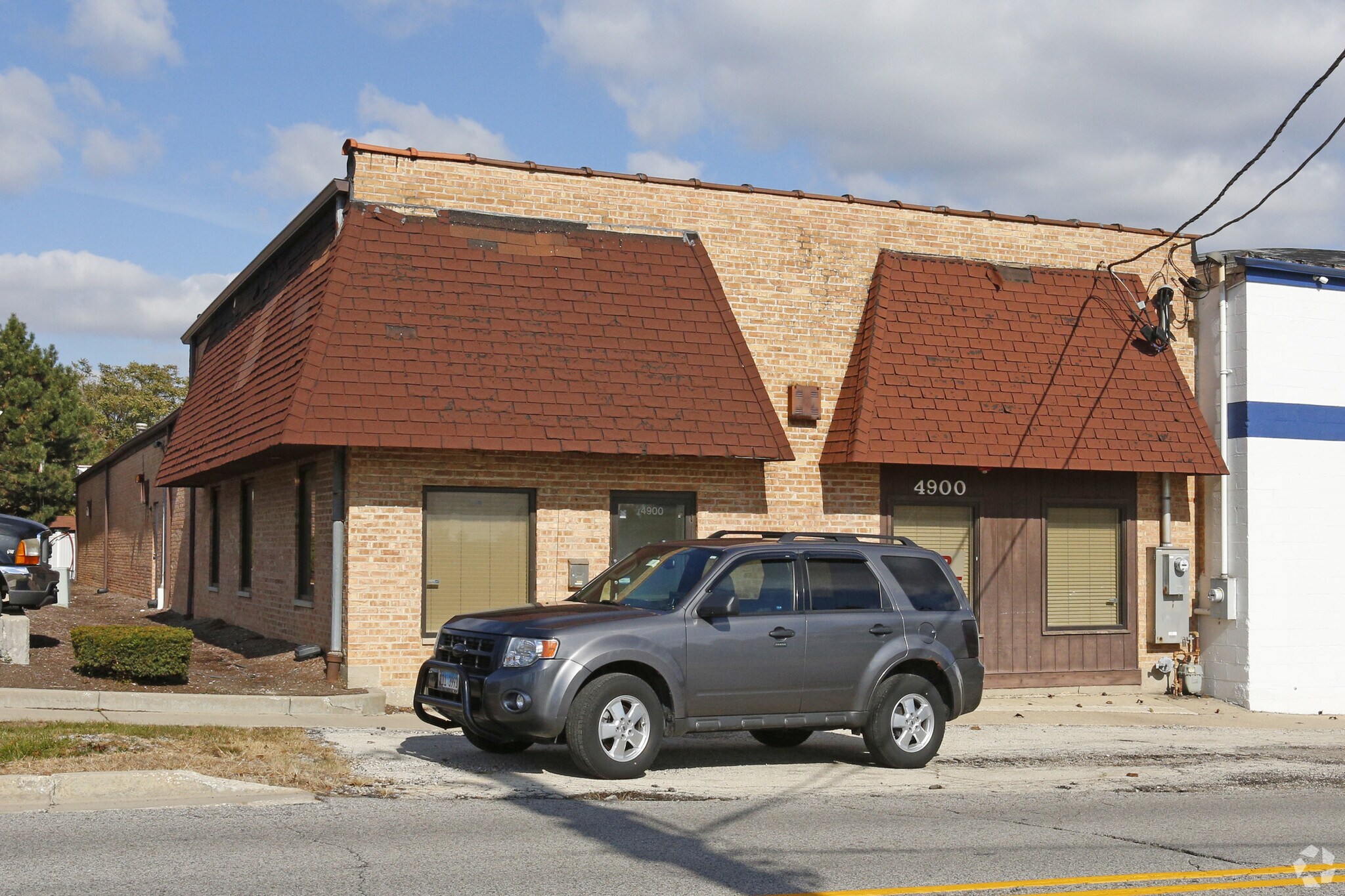 4900 Harrison St, Hillside, IL for sale Primary Photo- Image 1 of 1