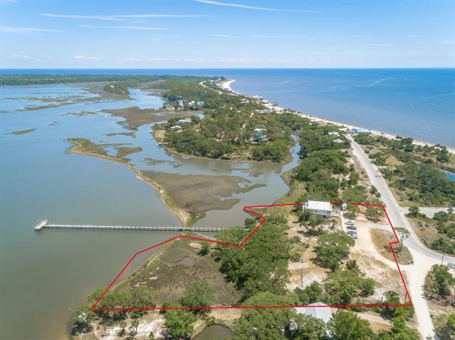127 Harbor Cir, Panacea, FL for sale Building Photo- Image 1 of 1