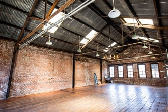 93-103 Linden St, Oakland, CA for lease Building Photo- Image 2 of 11