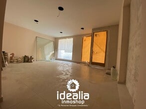 Retail in Aranjuez, Madrid for lease Interior Photo- Image 1 of 5