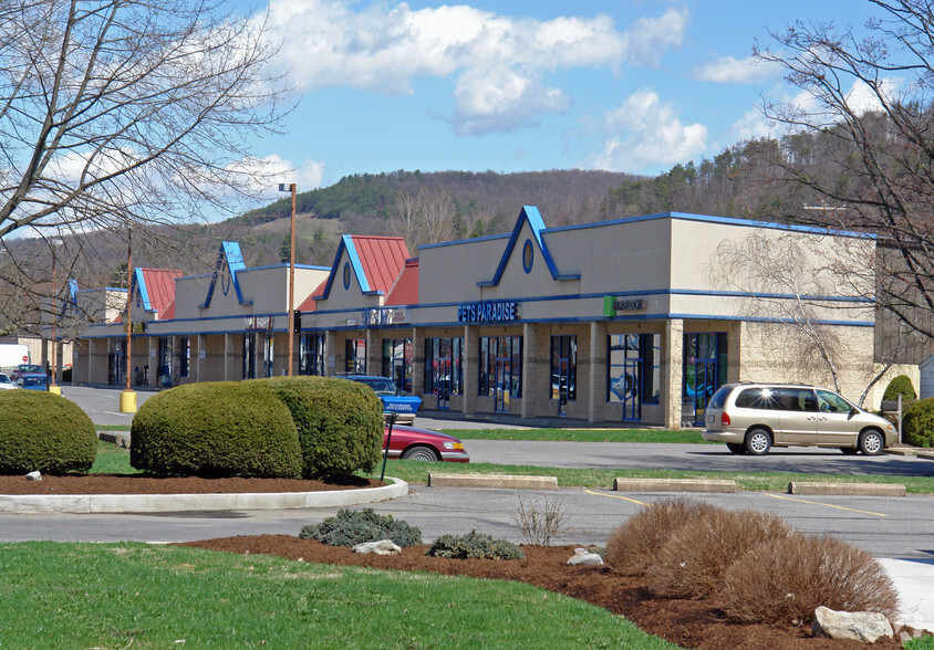 2062 Lycoming Creek Rd, Williamsport, PA for sale - Primary Photo - Image 1 of 1