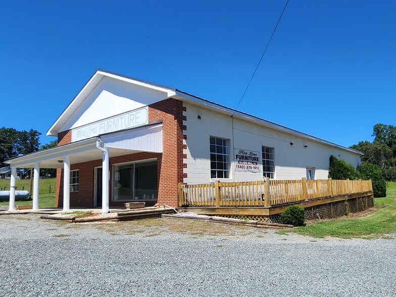 6137 Old Franklin Tpke, Glade Hill, VA for sale - Building Photo - Image 1 of 1