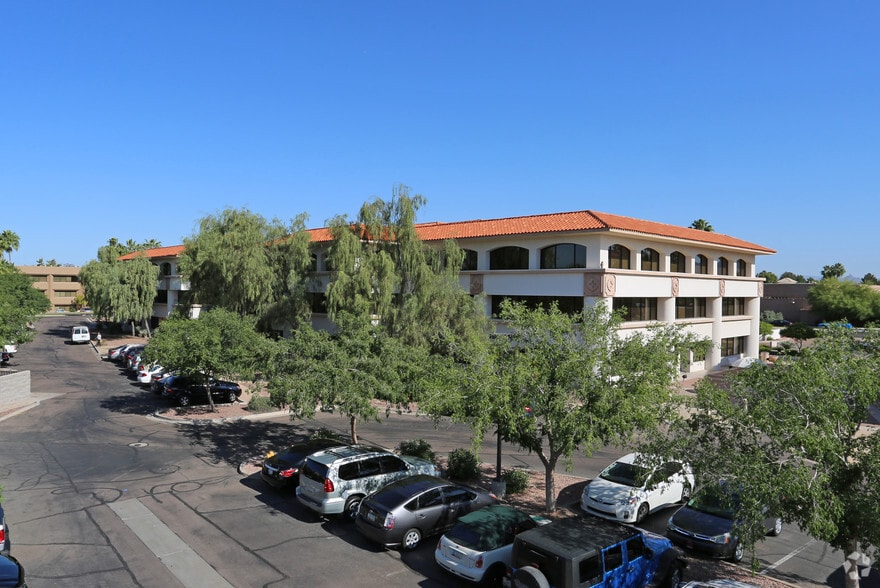 8767 E Via de Ventura, Scottsdale, AZ for lease - Building Photo - Image 3 of 6