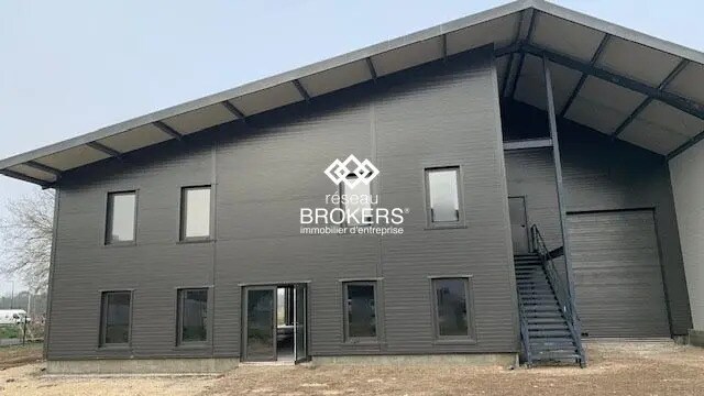 Industrial in Bollène for sale - Building Photo - Image 3 of 23