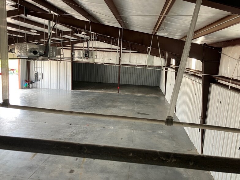 320 NE 145th Pl, Edmond, OK for lease - Building Photo - Image 2 of 2