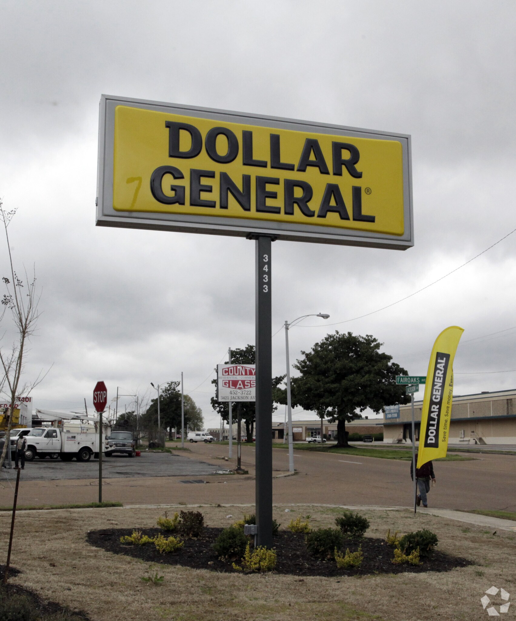 3433 Jackson Ave, Memphis, TN 38122 Dollar General