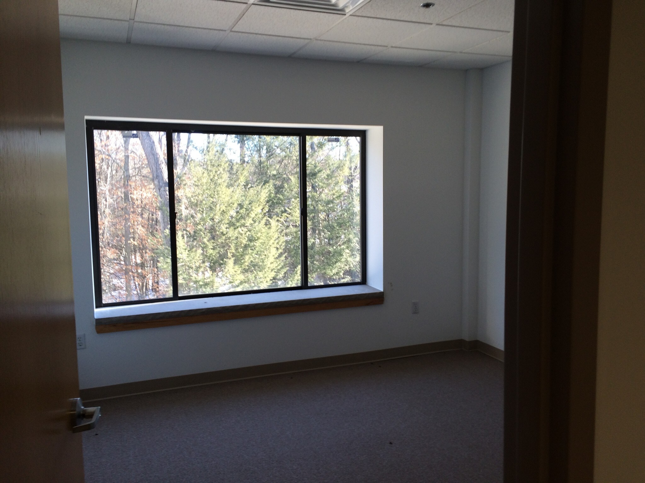 17 Parkridge Rd, Haverhill, MA 01835 Industrial for Lease