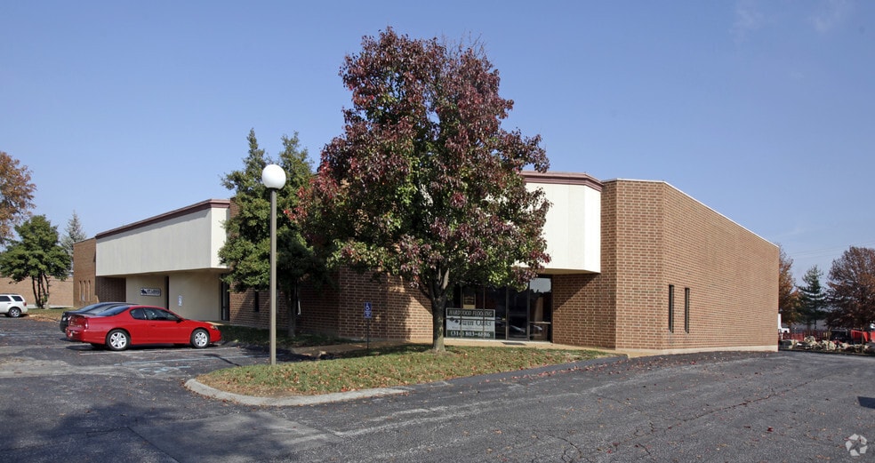 1686-1694 Larkin Williams Rd, Fenton, MO for lease - Primary Photo - Image 3 of 6