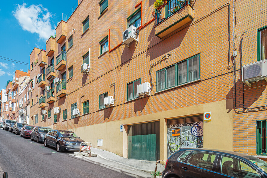 Calle Nuestra Señora Dolores, 12, Madrid, Madrid for sale - Building Photo - Image 2 of 3