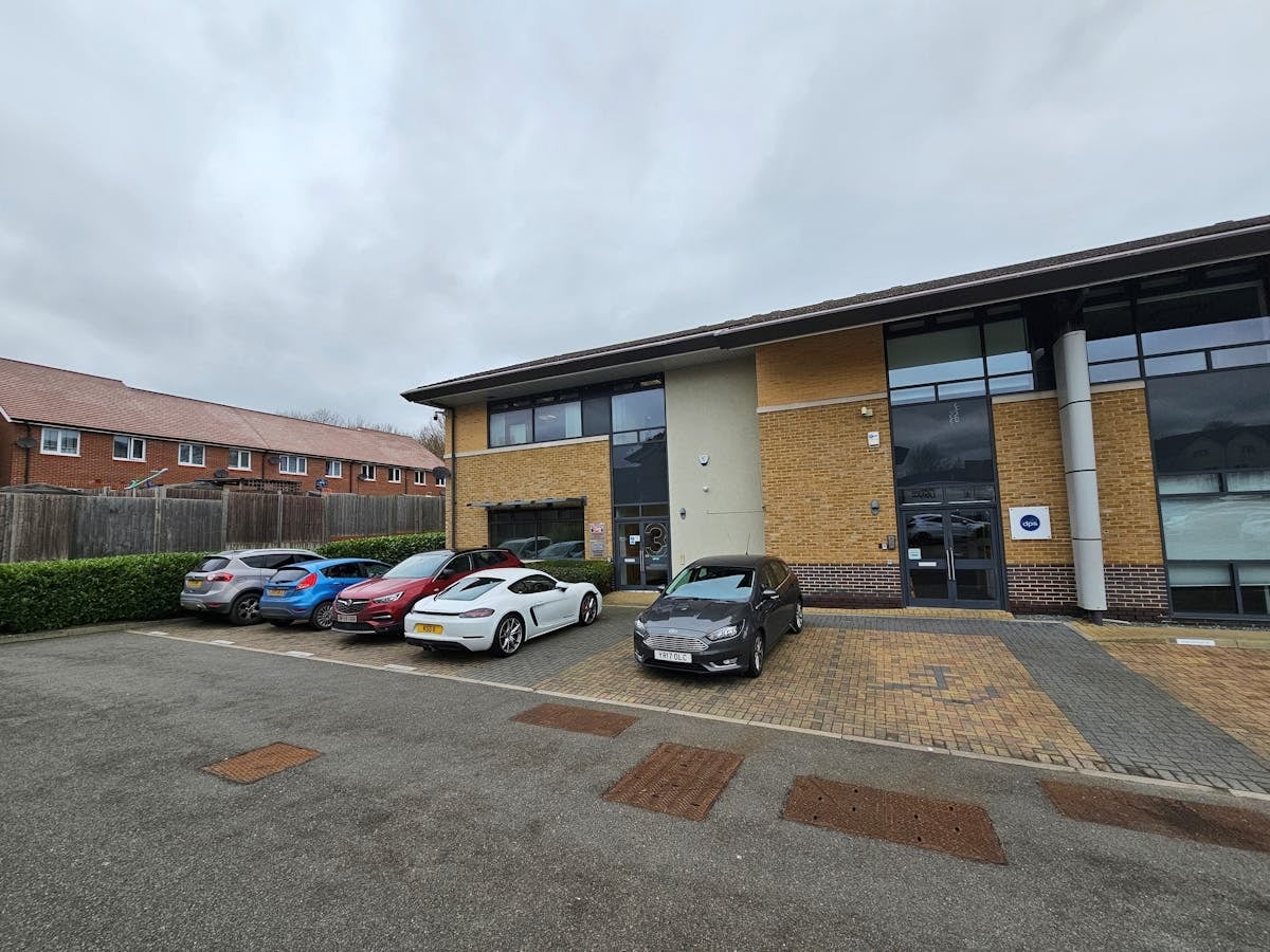 Conqueror Ct, Sittingbourne for sale Building Photo- Image 1 of 2