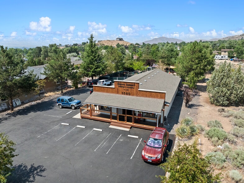 1580 Geiger Grade Rd, Reno, NV for sale - Building Photo - Image 3 of 33