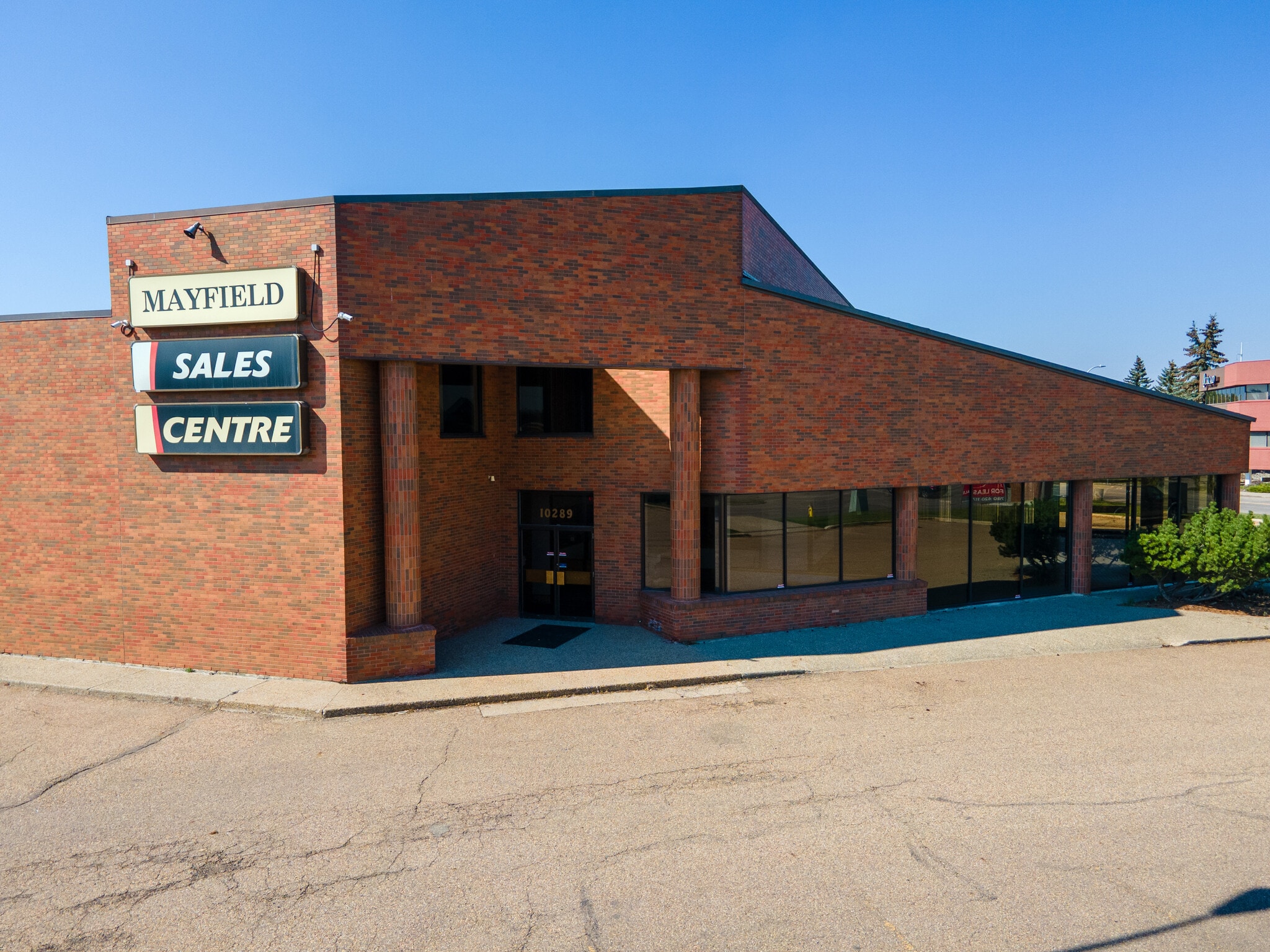 10289 172 St NW, Edmonton, AB for sale Building Photo- Image 1 of 1