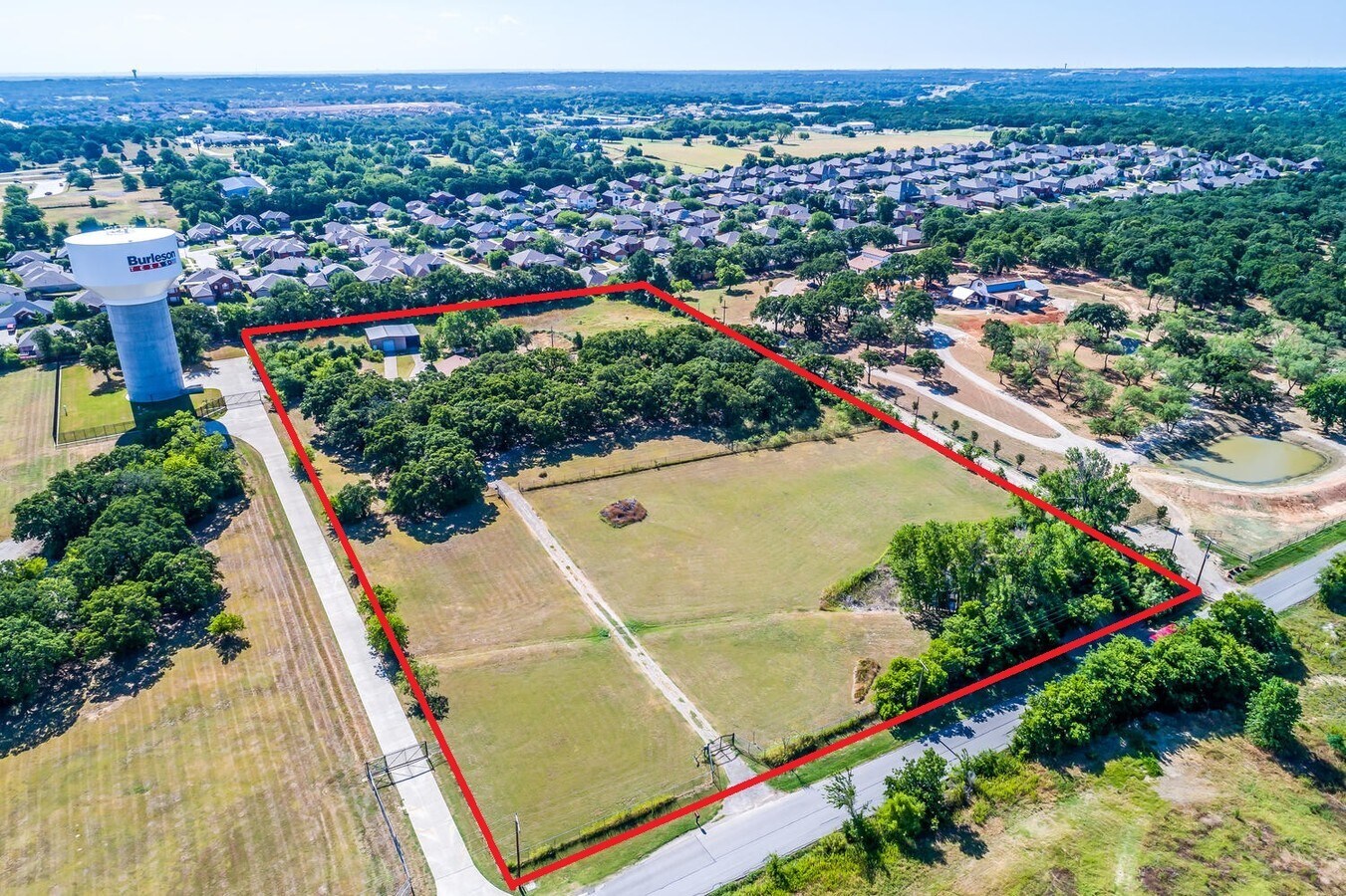 961 S Dobson St, Burleson, TX for sale Building Photo- Image 1 of 1