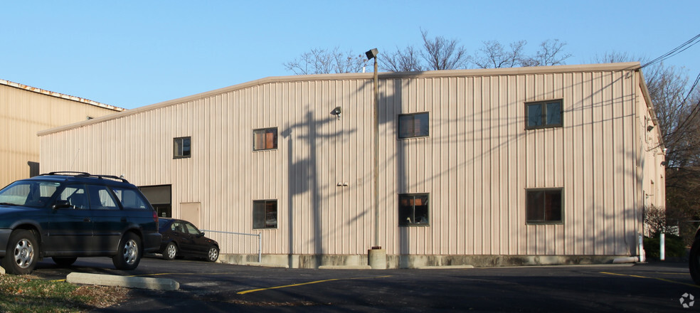 4290 Delhi Pike, Cincinnati, OH for lease - Building Photo - Image 2 of 5