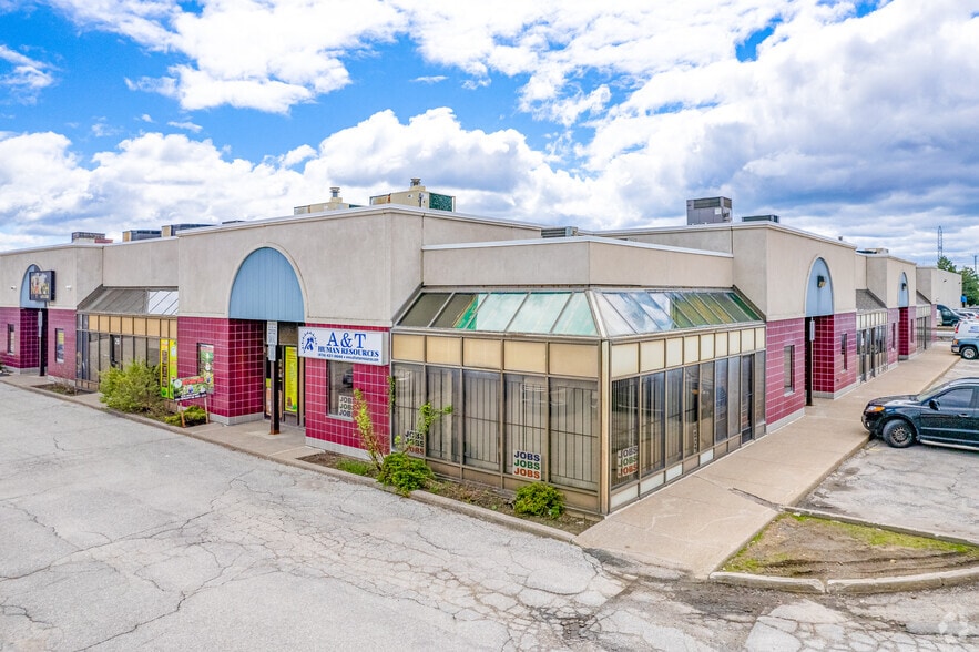 1080 Tapscott Rd, Toronto, ON for sale - Building Photo - Image 3 of 9