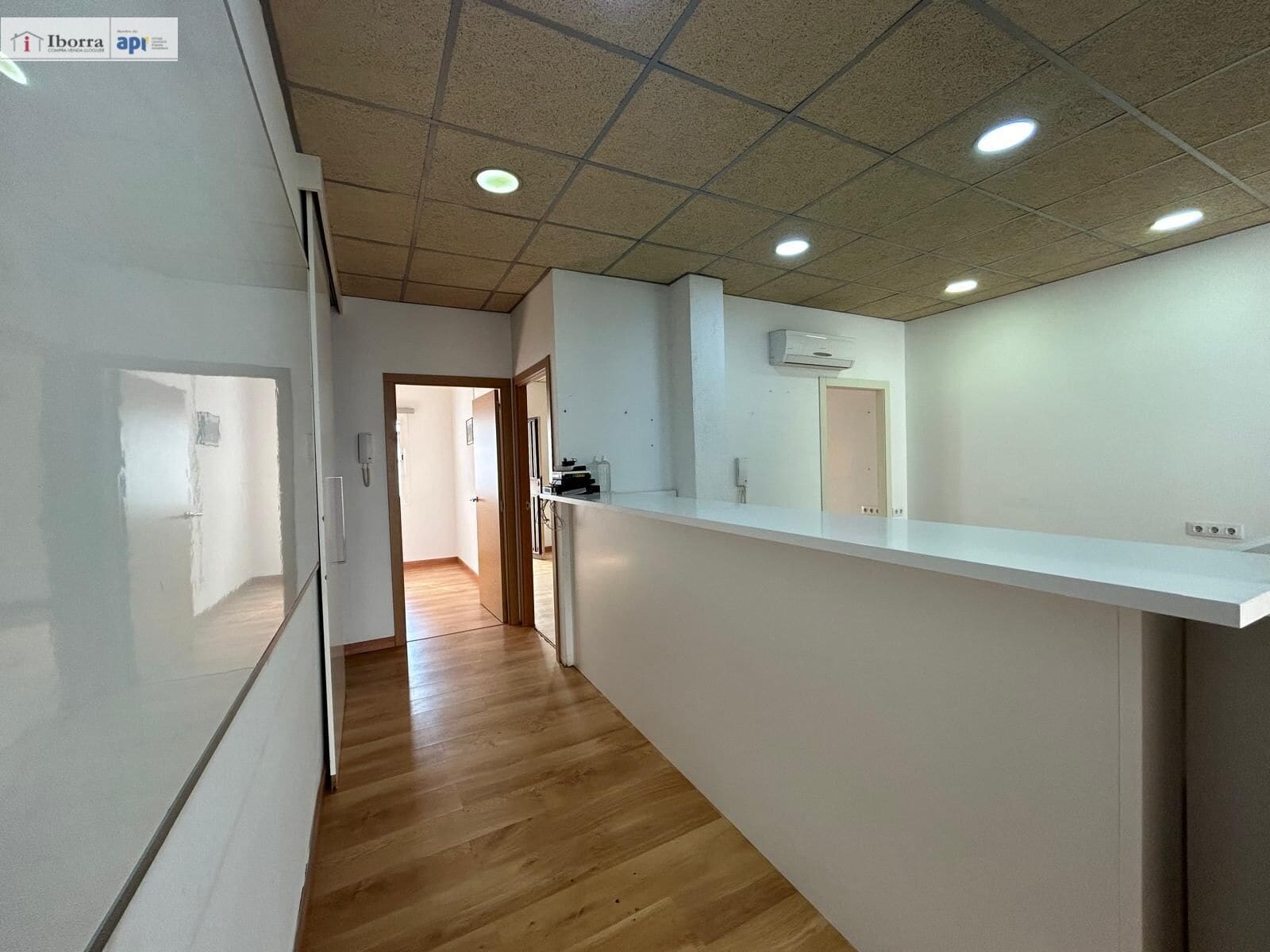Retail in Tordera, Barcelona for lease Interior Photo- Image 1 of 11