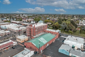 945 N El Dorado St, Stockton, CA - AERIAL map view