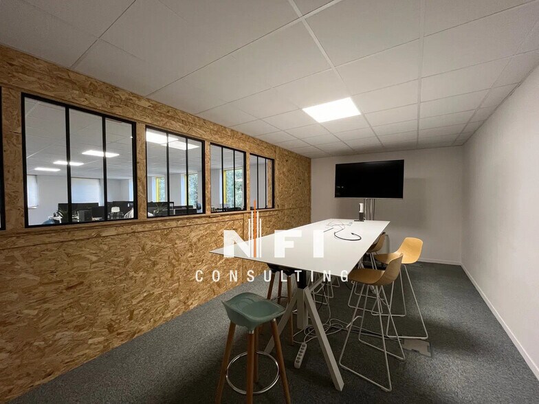 Office in Antibes for sale - Interior Photo - Image 3 of 6