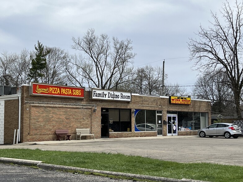 4448-4452 Kenny Rd, Columbus, OH for sale - Building Photo - Image 1 of 1