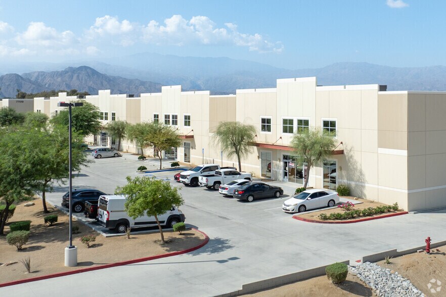 77524 El Duna Ct, Palm Desert, CA for sale - Primary Photo - Image 1 of 1