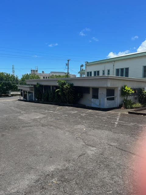 138 Kinoole St, Hilo, HI 96720 - Hilo Hotel, Restaurant & Commercial ...