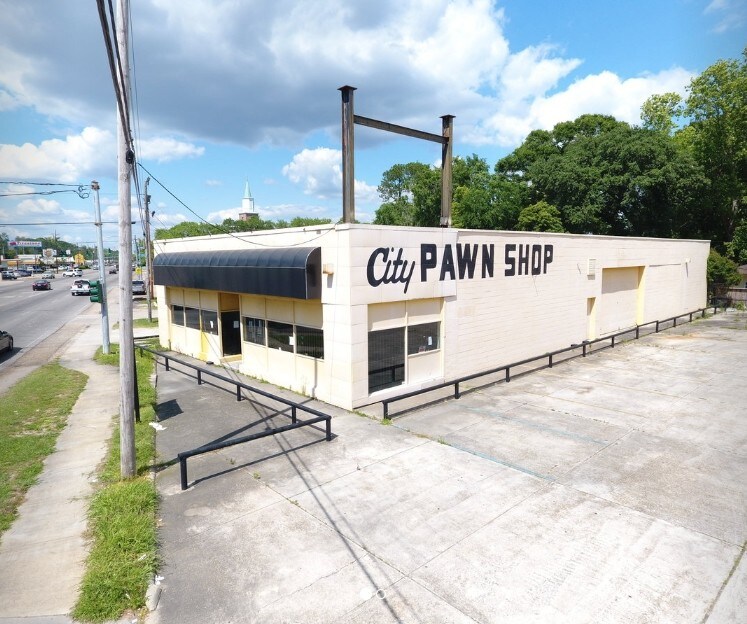 5208 Plank Rd, Baton Rouge, LA 70805