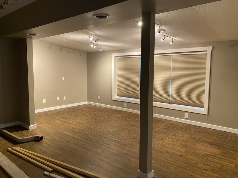 1730 E Republic Rd, Springfield, MO for lease - Interior Photo - Image 3 of 12