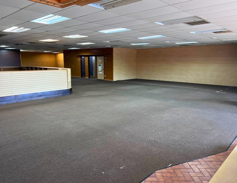 6539 Two Notch Rd, Columbia, SC for lease - Building Photo - Image 2 of 3
