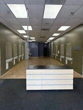 10760 Wakefield Commons Dr, Raleigh, NC for lease Interior Photo- Image 2 of 12