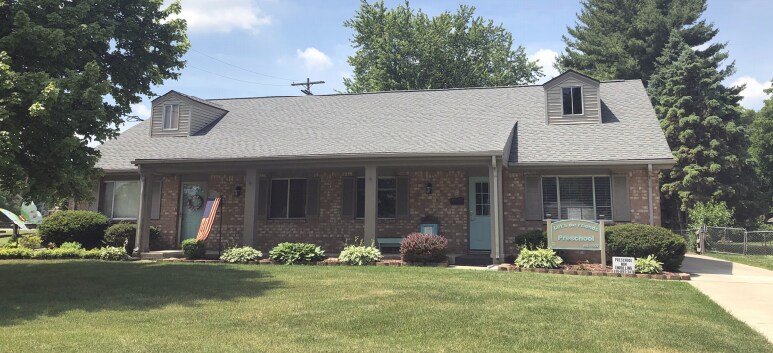 801 Scott St, Maumee, OH for sale - Building Photo - Image 1 of 1