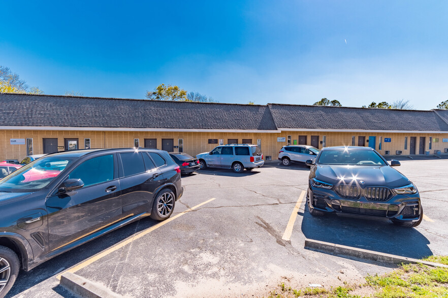 4265 Augusta Rd, Lexington, SC for sale - Building Photo - Image 3 of 17