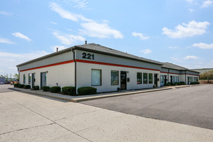 221-229 S Pioneer Blvd, Springboro OH - Warehouse