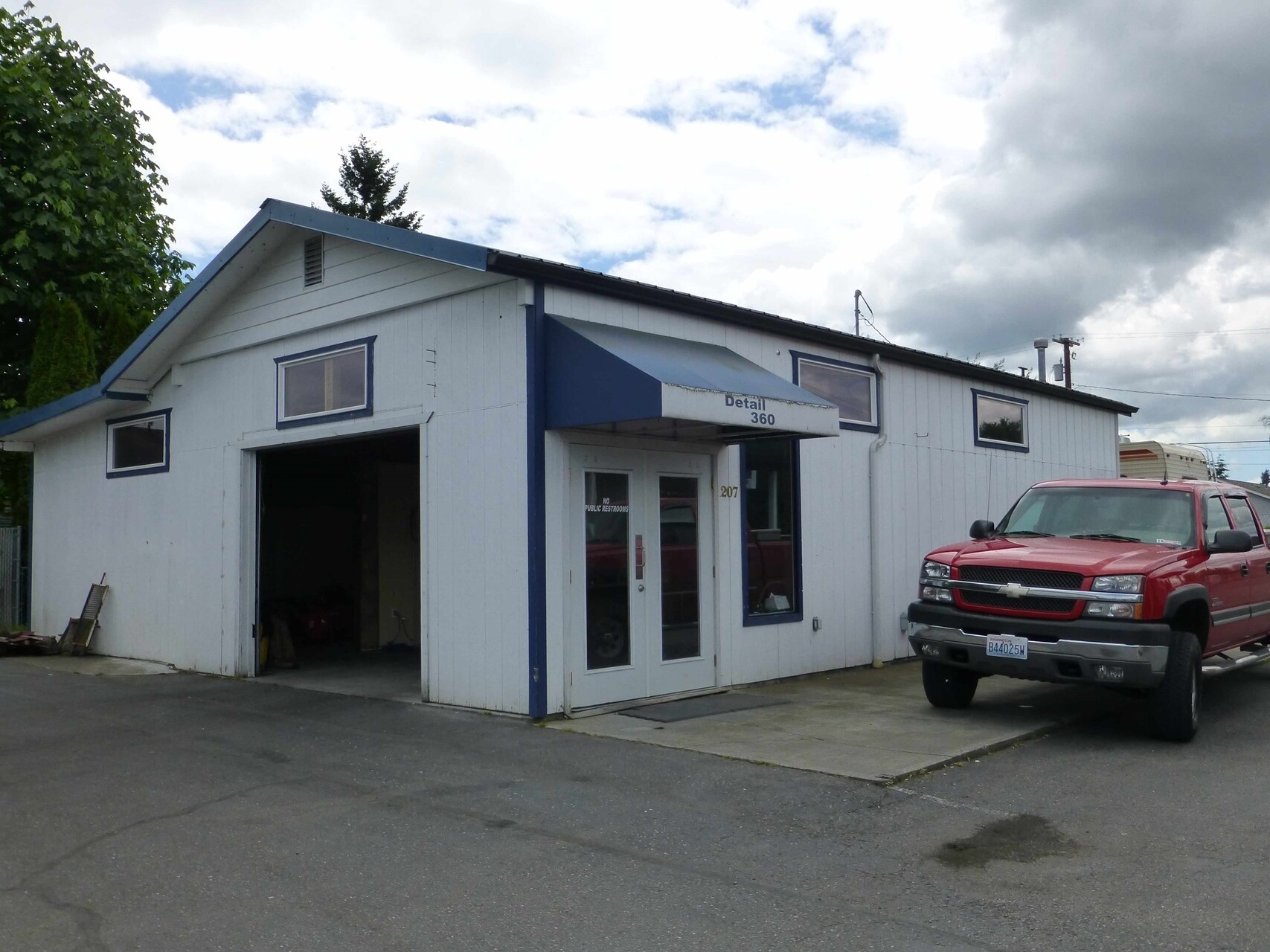 207 Ball St, Sedro Woolley, WA for sale Primary Photo- Image 1 of 1