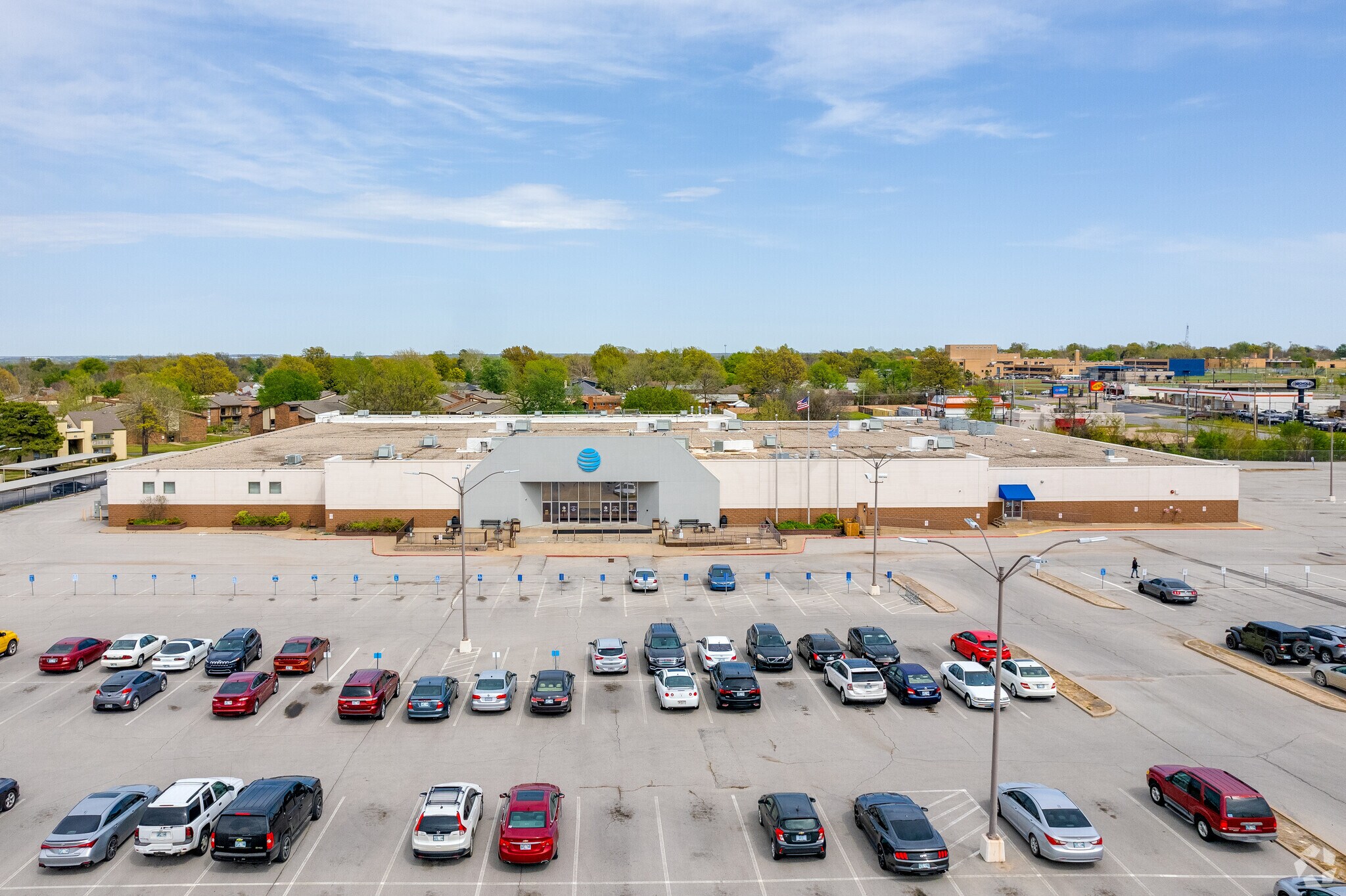 2029 S Sheridan Rd, Tulsa, OK for sale Building Photo- Image 1 of 1