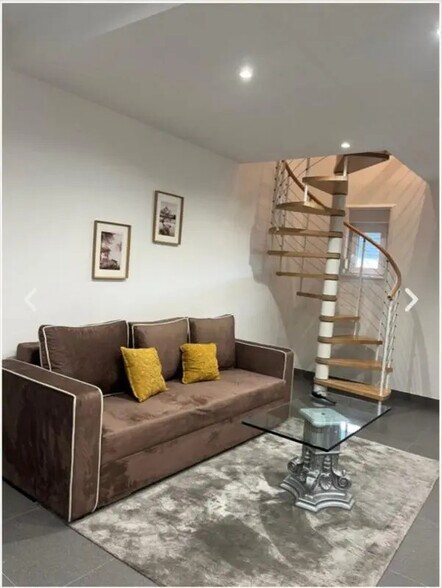 Retail in Forbach for sale - Building Photo - Image 3 of 8