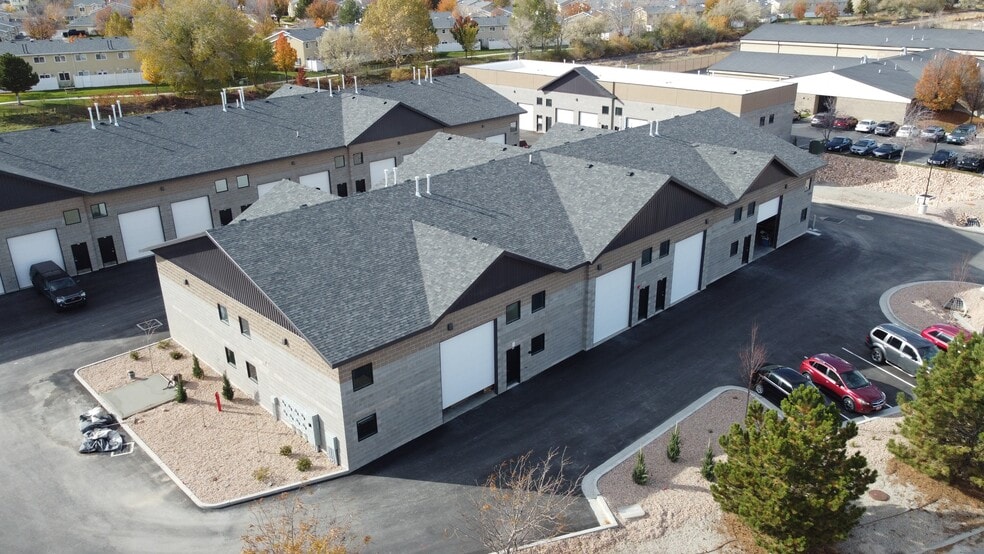 4636 W 7000 S, West Jordan, UT for lease - Building Photo - Image 1 of 7