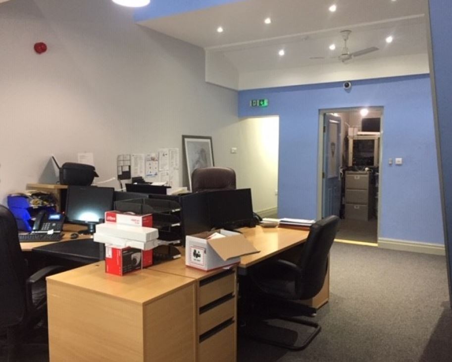 69 Cherry Ave, Liverpool, MSY L4 6UY