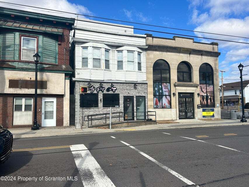 735 Main St, Dickson City, PA for lease Building Photo- Image 1 of 14