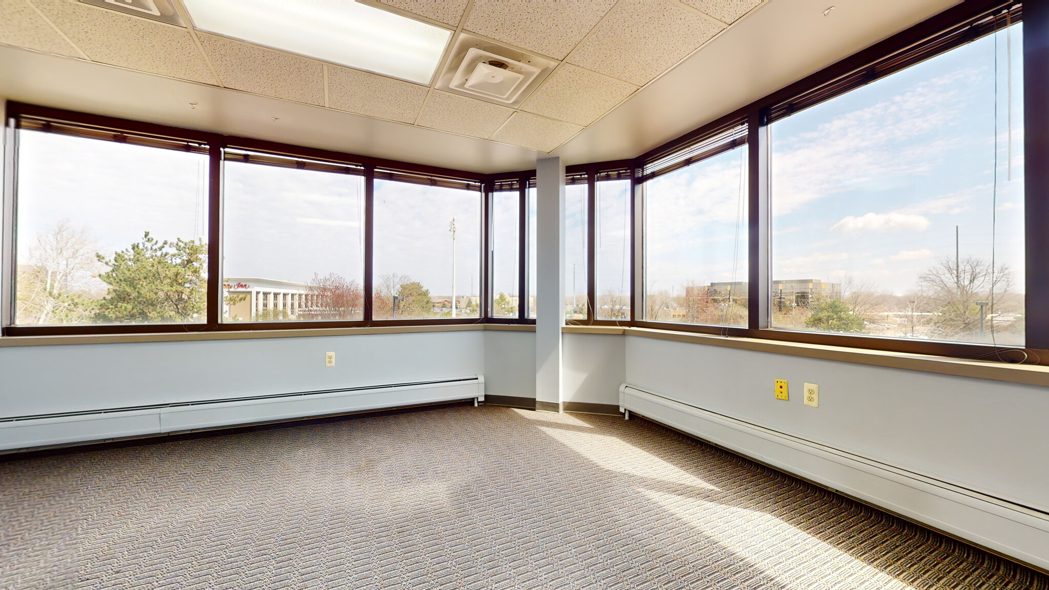 900 Victors Way, Ann Arbor, MI for lease Interior Photo- Image 1 of 9