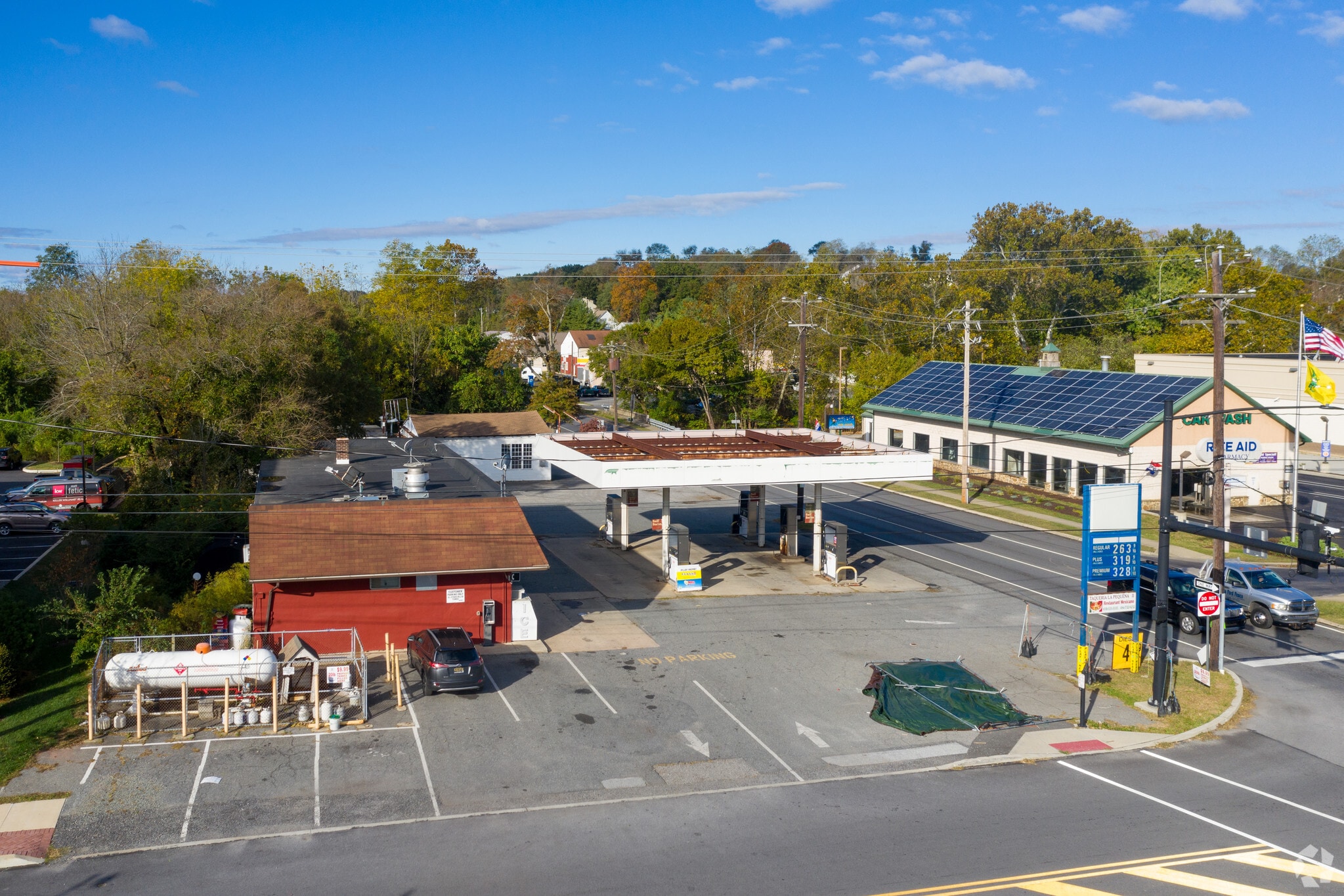 700 W Cypress St, Kennett Square, PA for sale Primary Photo- Image 1 of 1