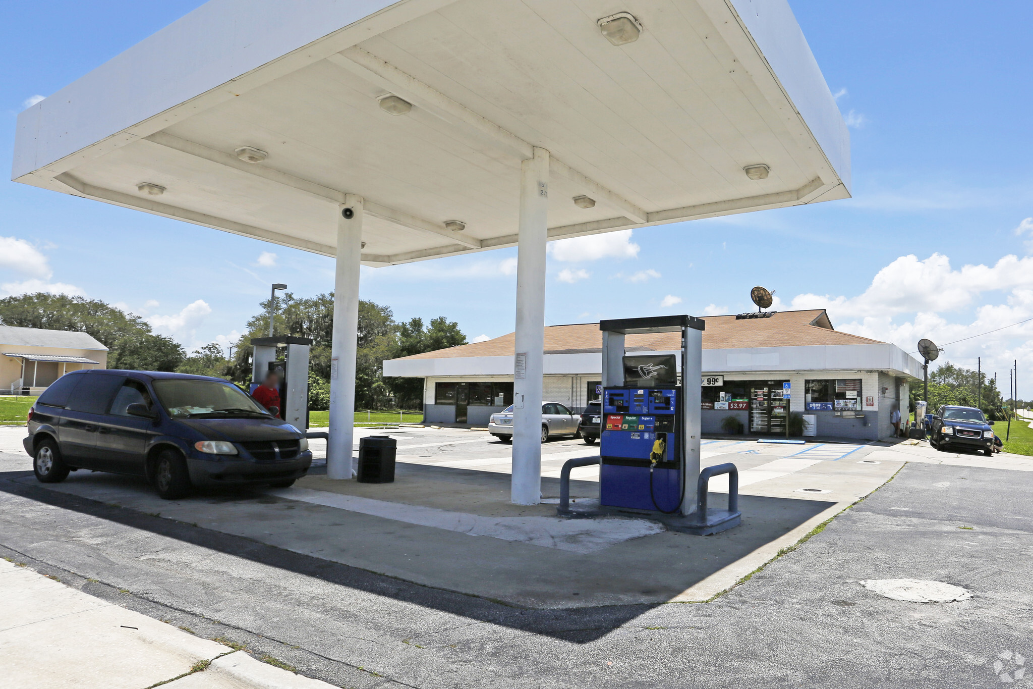 3303 Kenilworth Blvd, Sebring, FL for lease Primary Photo- Image 1 of 4