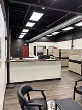 106 W Grove St, Kaufman, TX for lease Interior Photo- Image 2 of 4